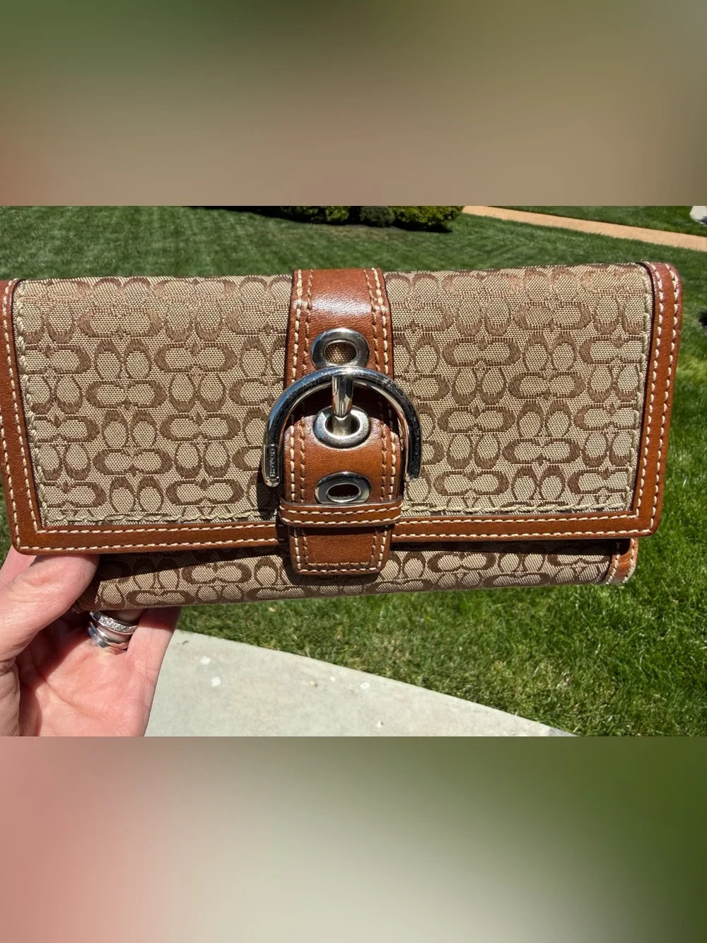 Coach Vintage Y2K Brown and Tan Signature mini C Wallet EXCELLENT condition